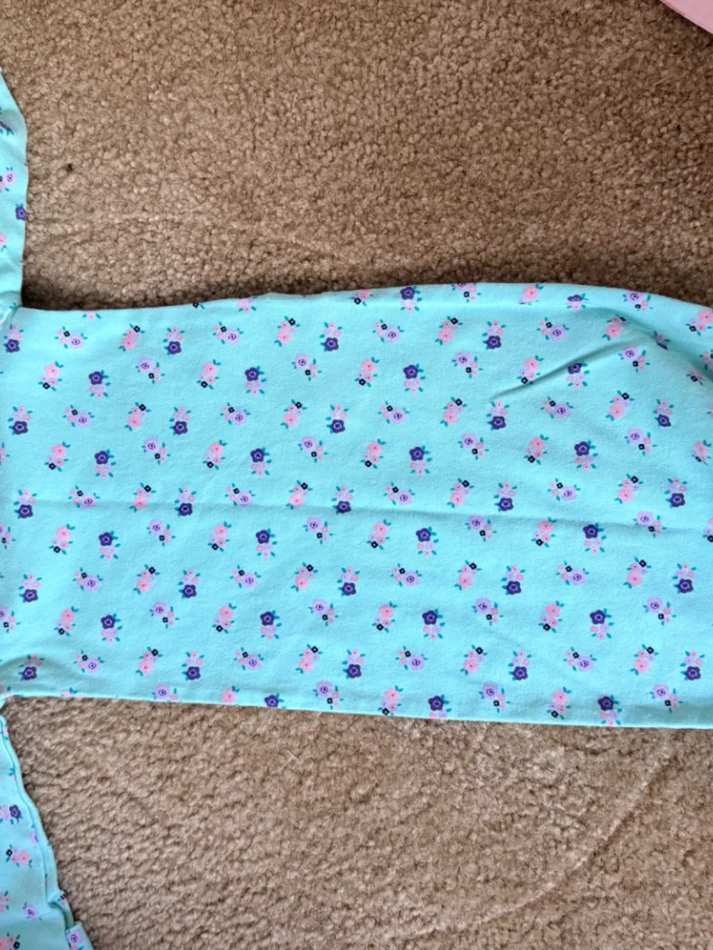 Simple Joys by Carter's Baby Girls Cotton Sleeper Gown